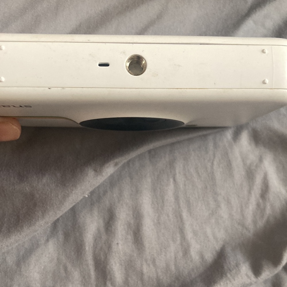 Must Go Polaroid Snap Camera & Zink Paper Set. Re… - image 7